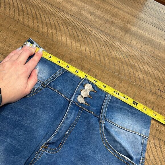 Red Bottoms Skinny jeans size 7/8 - Picture 10 of 12